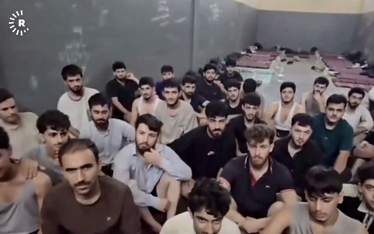 LÎBYA - 150 ciwanên Kurd asê mane: Malbatên wan xwenîşandanek kir