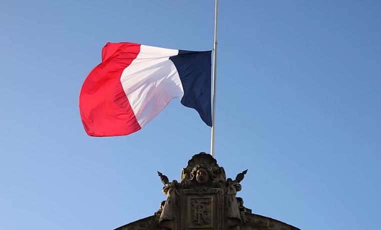 France Calls for Ceasefire in Aleppo as Macron Holds Talks with Syrian President