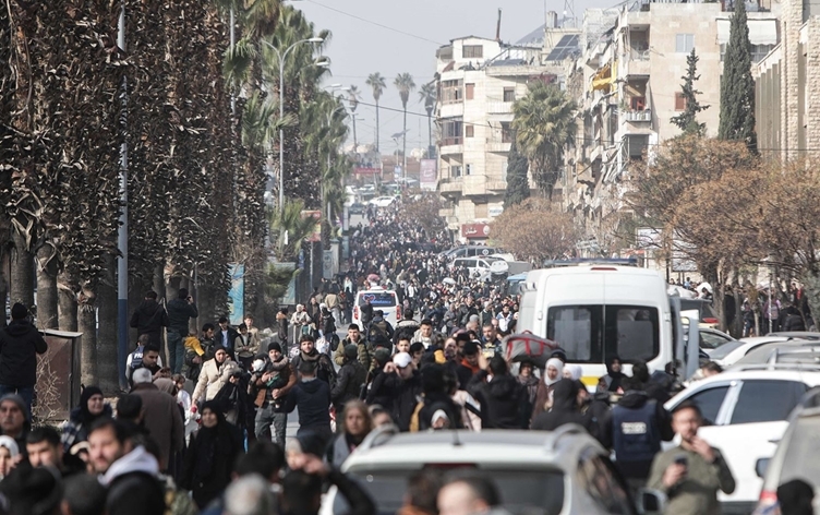 أحزاب عراقية تستنكر 