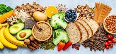 كيف تأكل لتعيش حتى سنّ المائة؟