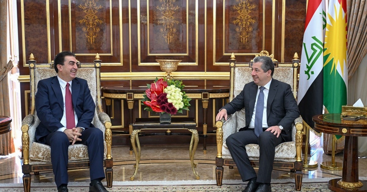 رئيس الحكومة يؤكد ضرورة حل القضايا العالقة بين اقليم كوردستان والحكومة الاتحادية وفقاً للدستور والاتفاقيات