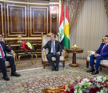 سەرۆکی حکوومەت پێشوازی لە جێگری سەرۆکی پەرلەمانی عێراق دەکات