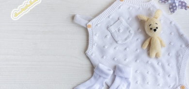 پاككردنەوەی جلوبەرگی منداڵی تازە لەدایكبوو