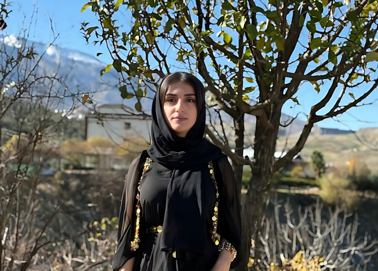 كاریگەری سۆشیال میدیا لەسەر پەرتەوازە بوونی خێزان