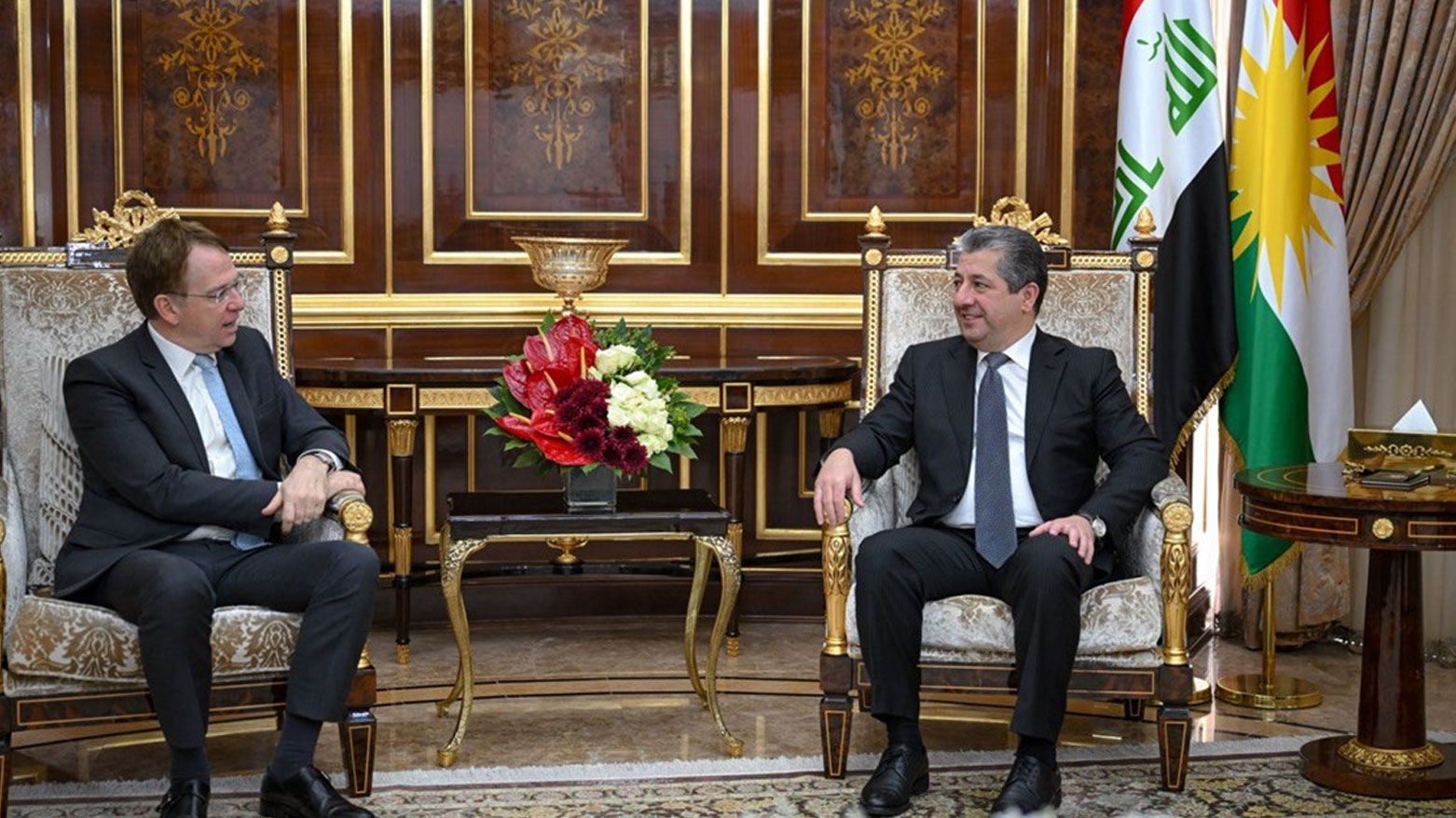 رئيس حكومة كوردستان يستقبل سفير فرنسا لدى العراق