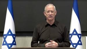 غانتس يفرط عقد المعارضة الإسرائيلية... ويمد يداً لنتنياهو