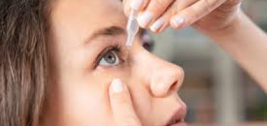 دموع اصطناعية لتخفيف إجهاد العين