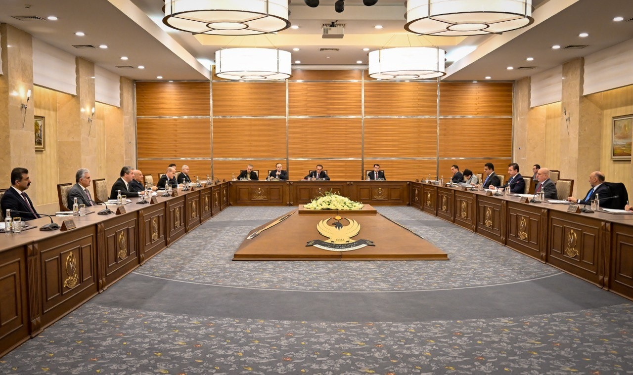 حكومة إقليم كوردستان تطالب الحكومة الاتحادية بالرواتب غير المصروفة لأعوام (2023 و 2024 و 2025)