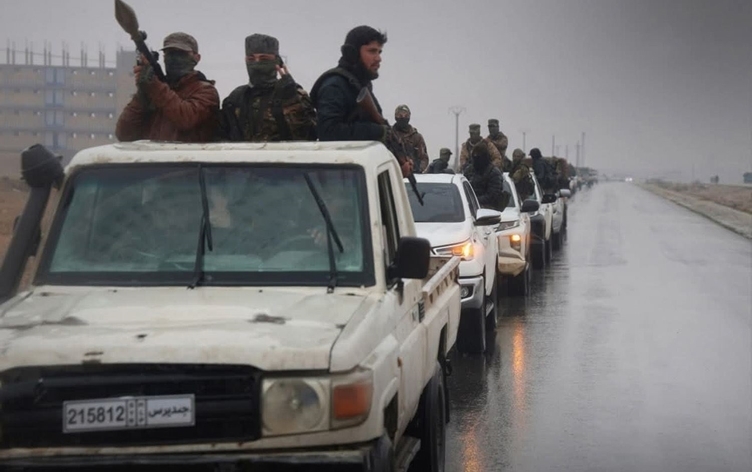 Artêşa Ereban a Sûriyeyê: Li Dêr Hafirê ji bo sivîlan korîdoreke mirovî tê vekirin