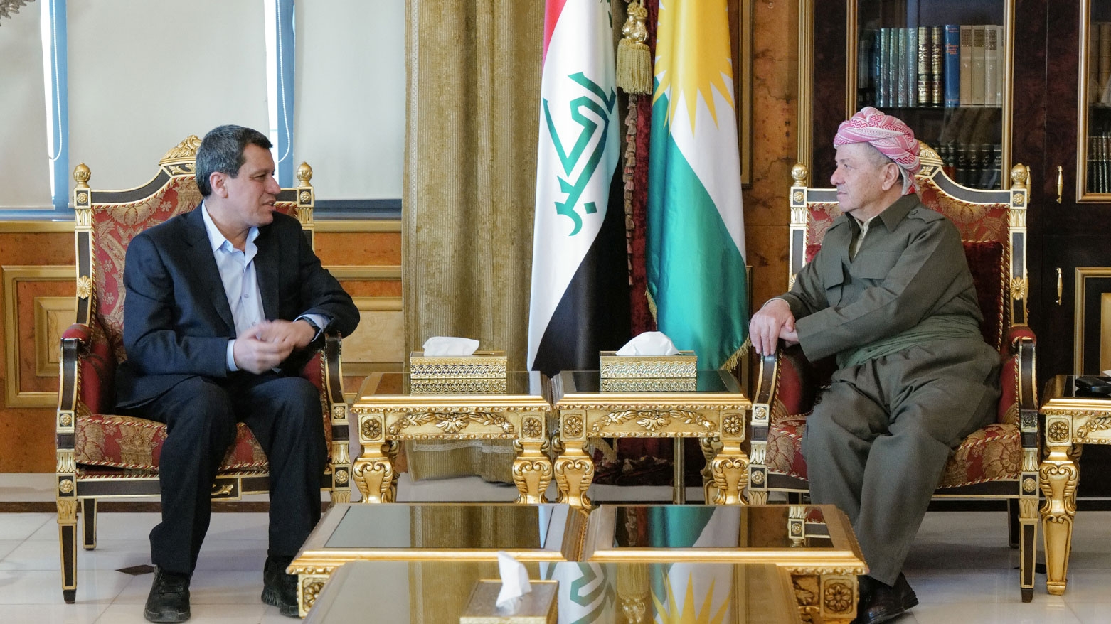 Serok Barzanî bi Mezlûm Ebdî re dicive