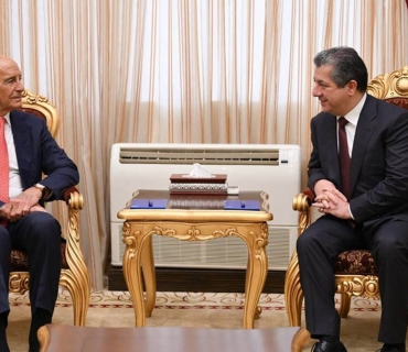 سەرۆکی حکوومەتی هەرێمی کوردستان لە پیرمام، لەگەڵ تۆم باڕاک نوێنەری تایبەتیی سەرۆکی ئەمریکا بۆ سووریا و باڵیۆزی ئەمریکا لە تورکیا کۆبووەوە.