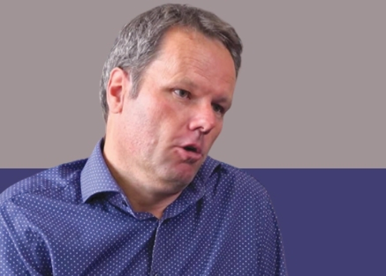 Eckart Woertz, Profesorê Dîrok û Siyaseta Rojhilata Navîn li Zanîngeha Hamburgê ji bo Gulan: Pirrengkirina aboriyê ji bo Rojhilata Navîn mijarek girîng e