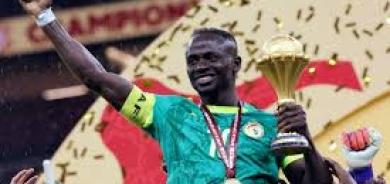 مدرب السنغال: فضلت منح ماني شارة القيادة ليرفع الكأس