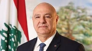 عون يتعهد عدم زج لبنان في «مغامرات انتحارية»