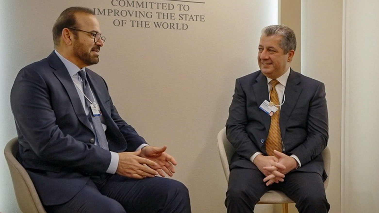 رئيس حكومة إقليم كوردستان يجتمع مع وزير شؤون مجلس الوزراء الإماراتي في دافوس