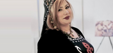 منی ئافرەت بۆ شەهید بوون ئامادەم پەلکەکانم سمبولی ئازایەتی ژنی کوردە