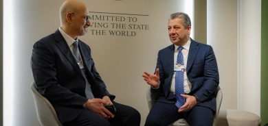 رئيس الحكومة يبحث مع وزير التجارة والصناعة الكويتي تعزيز التبادل التجاري