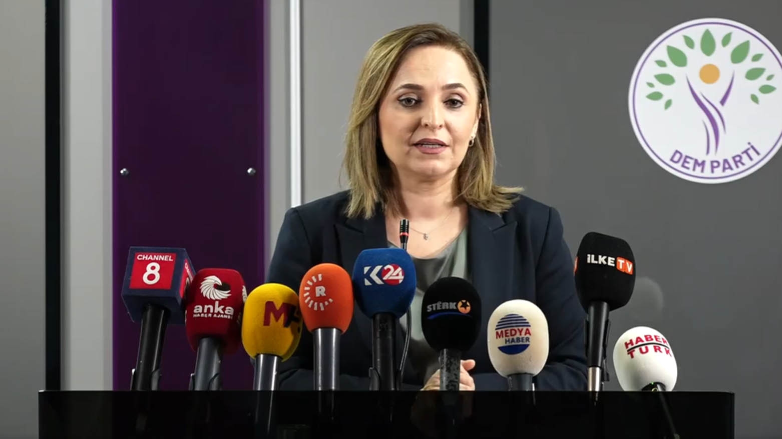 Dogan: Nabe destkeftiyên gelê Kurd wekî gefekê li ser ti netewe yan aliyekî werin dîtin