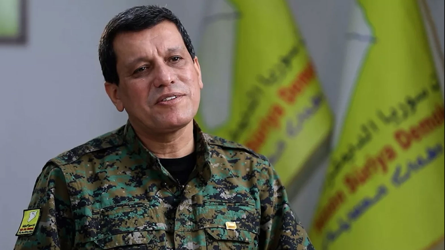 مظلوم عبدي: القادة الكورد في إقليم كوردستان يقفون إلى جانبنا ويدعمون جهودنا