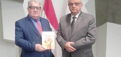 پەرتووکی مسعود بارزانی پیاوی ئاشتی پێشکەش بە پەرتوکخانەی ئەسکەندەریە کرا