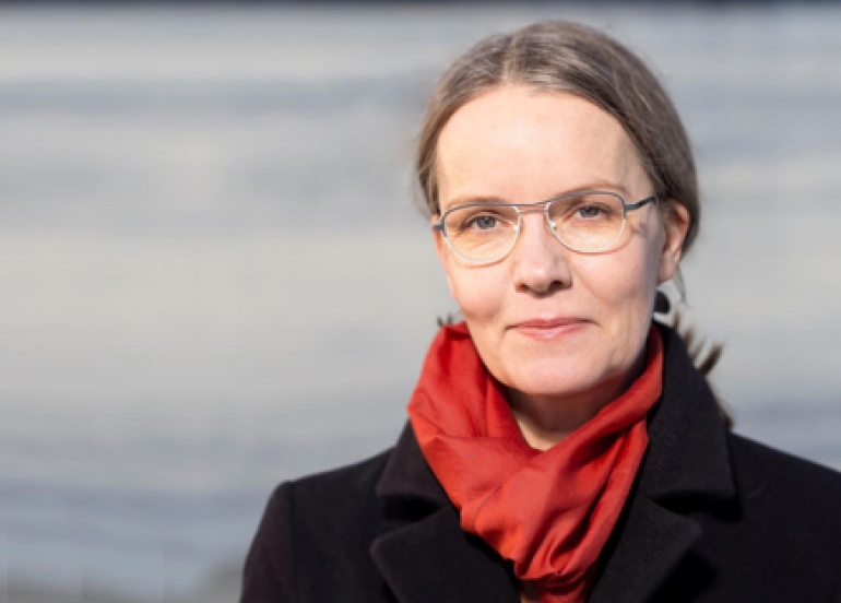 هانا ئۆجانان  پڕۆفیسۆری پەیوەندییە نێودەوڵەتییەكان لە زانكۆی تامپێرە بۆ گوڵان:     لێدوانەكانی ترەمپ دەرئەنجامی گەورەی لەسەر پەیوەندییەكانی ئەمریكا و ئەوروپا لێ دەكەوێتەوە