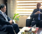 زيباري والقائم بأعمال قنصل أرمينيا يبحثان أهمية الالتزام بالتوصيات الدولية