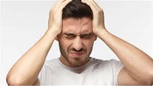 تعاني من الصداع النصفي؟ تجنب هذه الفاكهة الشائعة