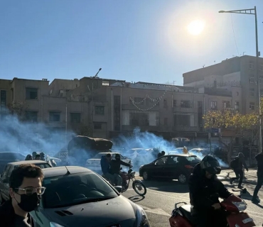 HRANA: Li Îranê 6126 kes hatin kuştin, keştiya Amerîkayê gihişt herêmê