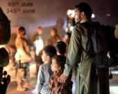 ئیسپانیا مافی پەنابەری دەداتە 50 هەزار کۆچبەری نایاسایی