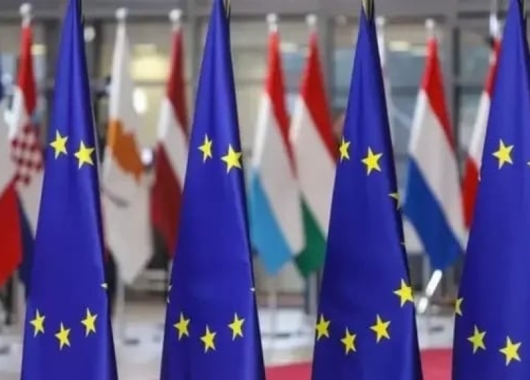 پەسەندکردنی پاکێجی نوێی سزاکانی یەکێتی ئەوروپا دژی کۆماری ئیسلامی ئێران