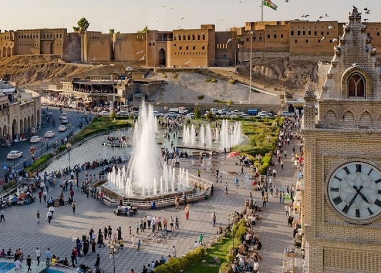 أربيل تطلق اسم «كەزي» (ضفيرة) على أحد تقاطعاتها تضامناً مع اهالي غربي كوردستان