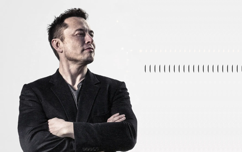 ئیلۆن ماسك  گەورە سەرمایەداری جیهان و خاوەنی تۆڕی كۆمەڵایەتی X:  پێشبینی دەكەم لە داهاتوودا ژمارەی ڕۆبۆتەكان لە مرۆڤ زیاتر بێت