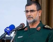 «الحرس الثوري» ينفي اغتيال قائد البحرية بعد انفجار في بندر عباس