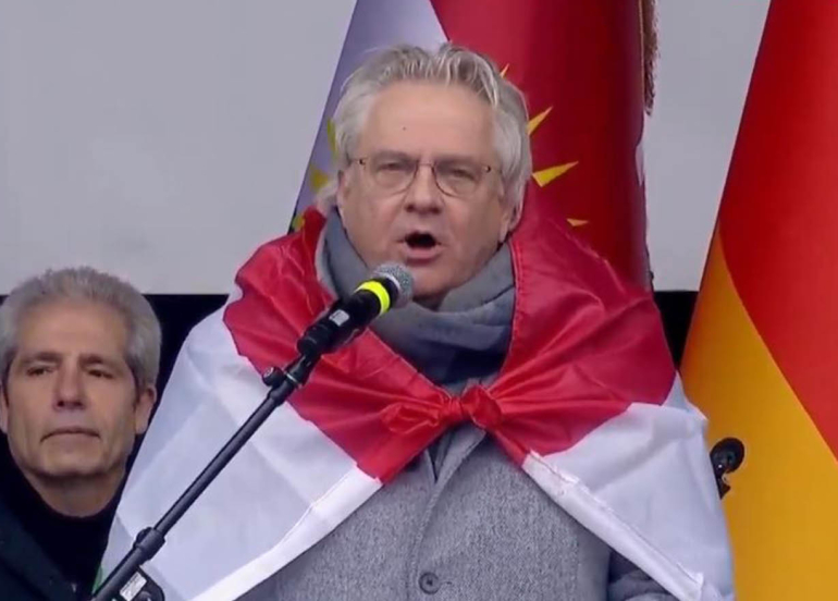 محافظ كولن من بون الألمانية: ندعو إلى الحماية الدولية والسلام والاستقلال لغرب كوردستان