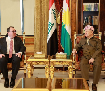 لە پیرمام سەرۆک مەسعود بارزانی پێشوازیی لە جۆشوا هاریس هەڵسوڕێنەری باڵوێزخانەی ئەمەریکا لە عێراق و خاتوو ویندی گرین کونسوڵی گشتی ئەمەریکا لە هەرێمی کوردستان کرد.