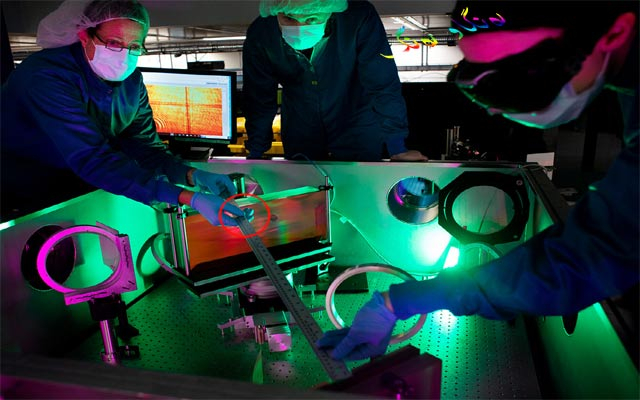 لیزەری زیۆس