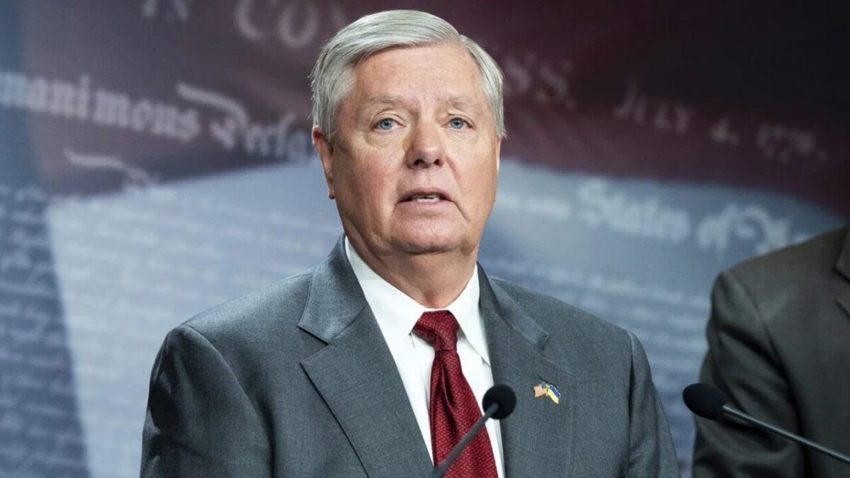 Lindsay Graham ji gelê Îranê re: Xwepêşandanan berdewam bikin