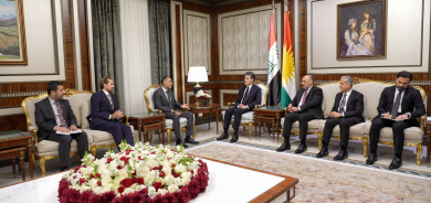 نيجيرفان بارزاني والسفير البريطاني يبحثان أوضاع العراق والمنطقة