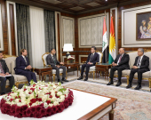 نـێــچيرڤــان بـــارزانــى، سه‌رۆكى هه‌رێمى كوردستان، پێشوازيى له‌ به‌ڕێز ئيرفان سديق، باڵیۆزی بەریتانیا له‌ عێراق و شاندێكى ياوه‌رى كرد.