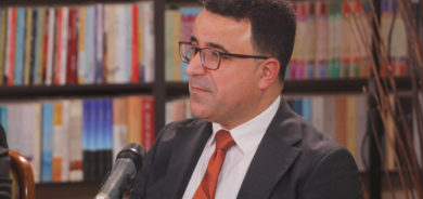 شڤان حەمدی ئەندامی بازنەی گفتوگۆ:  مۆبایلە زیرەكەكان لەجیاتی ئەوەی ئامرازی پەیوەندی بن، بوونەتە دیوارێك لە نێوان ئەندامانی خێزاندا