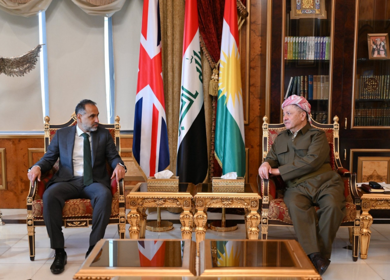 Serok Barzanî pêşwaziya     Balyozê Brîtanyayê li Iraqê kir