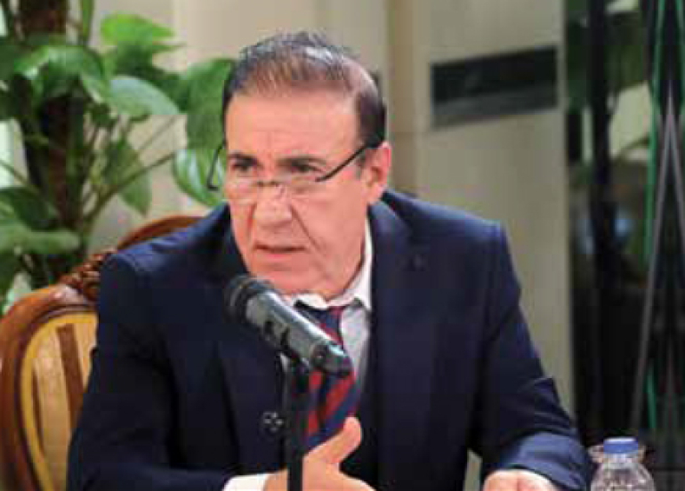 د.دلێر ساڵح حەسەن  یاریدەری ڕاگری كۆلیژی كۆمپیوتەر و ئینفۆرماتیكس لە زانكۆی سەلاحەدین:  پێویستە مرۆڤ لە هەفتەیەكدا ڕۆژێك بە تەواوی لە سۆشیال میدیا دوور بكەوێتەوە