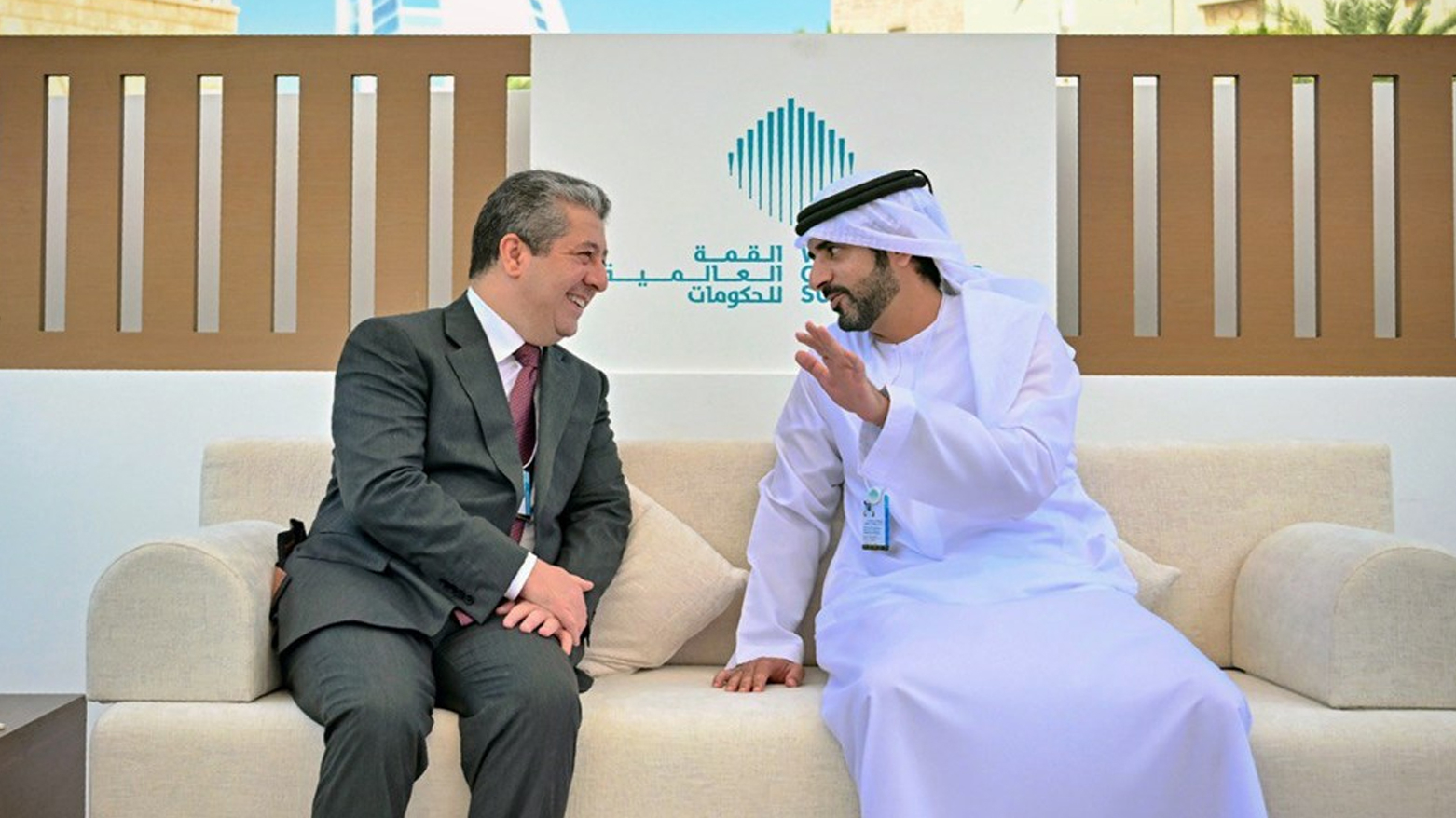 رئيس الحكومة يجتمع مع ولي عهد دبي نائب رئيس مجلس الوزراء الإماراتي