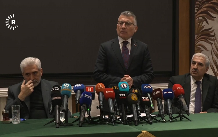 Serokê Koma AK Partiyê li ser Ocalan û Kobaniyê axivî