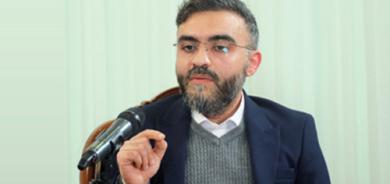 د.مستەفا ئەتروشی  پسپۆڕ لە زانستەكانی كۆمپیوتەر و تەكنەلۆژیای ڕۆبۆتیك:  حكومەت دەبێت پابەند بێت بەوەی هیچ دەرگایەكی لاوەكی (Bypass) لە سیستمی دیجیتاڵیدا نەهێڵێتەوە، تاوەكو هاووڵاتی بڕوای بە دادپەروەریی سیستمەكە هەبێت