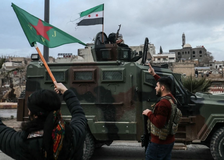 تنفيذ المرحلة الأولى من دمج المؤسسات حسب اتفاق بين دمشق وقسد