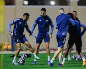 حين يغيب الأعلى أجراً... أسئلة حول موقف كريستيانو رونالدو