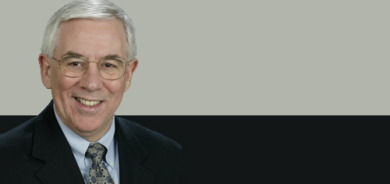 Paul Beck, Profesorê Zanistên Siyasî li Zanîngeha Ohio State ji bo Gulan: Em di serdema perçebûn,   dabeşbûna siyasî û ji nû ve birêxistinkirina rêzan de dijîn