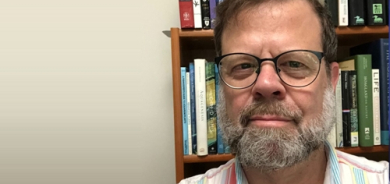 Aviel Roshwald, Profesorê Dîrokê li Zanîngeha Georgetown li Amerîkayê ji bo Gulan: Globalîzmê nekariye cihê nasyonalîzmê bihejîne