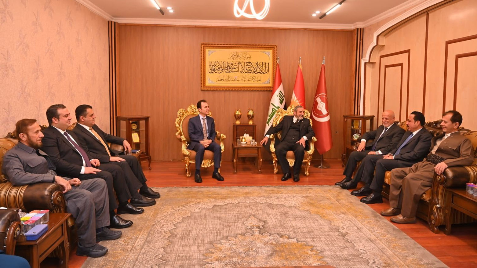 بالنيابة عن مسرور بارزاني.. وفد حكومي رفيع يهنئ 